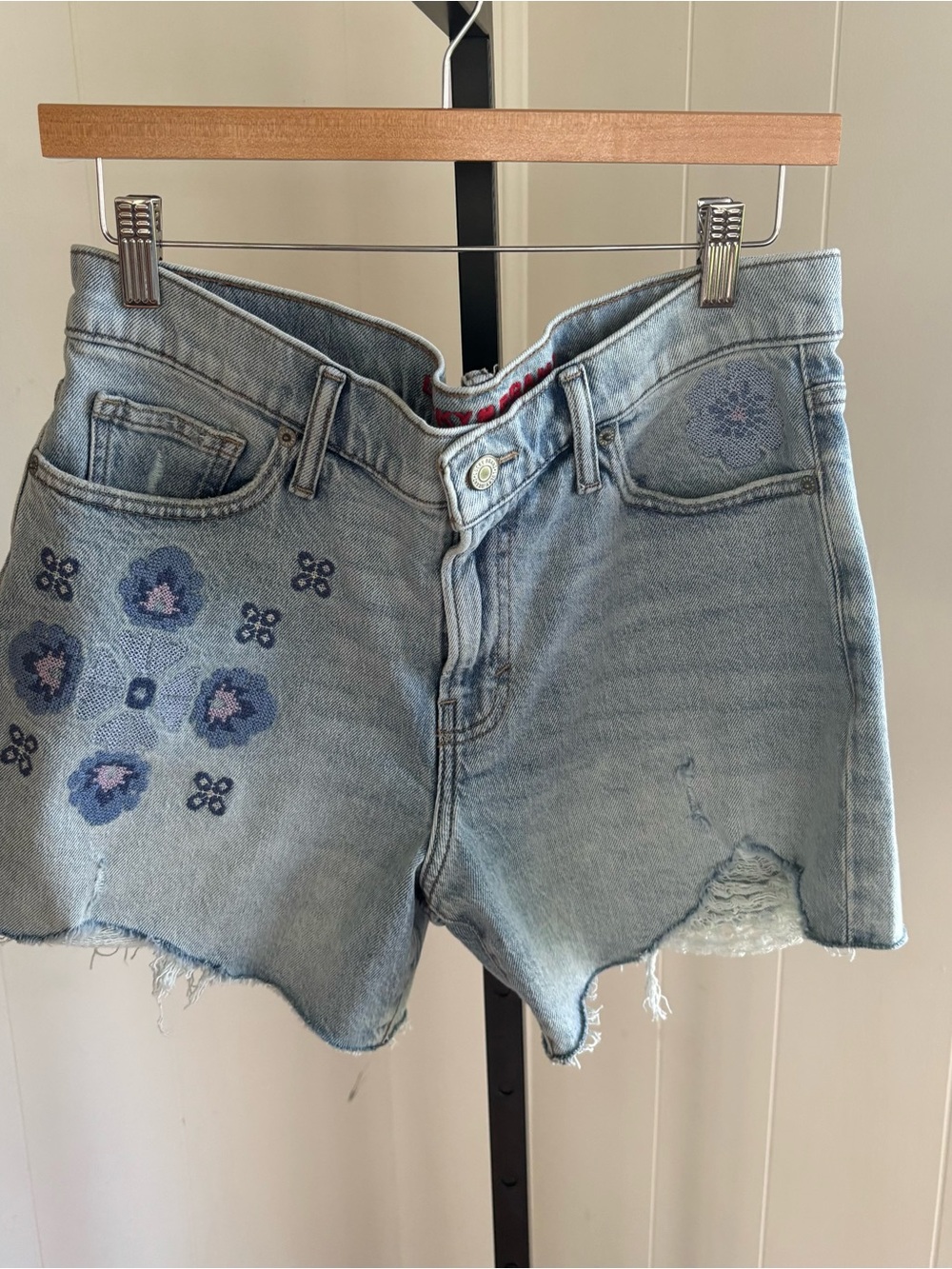 Lucky Brand 90s Midi Denim Shorts Embroidered Floral Cutoff Womens 8/29
